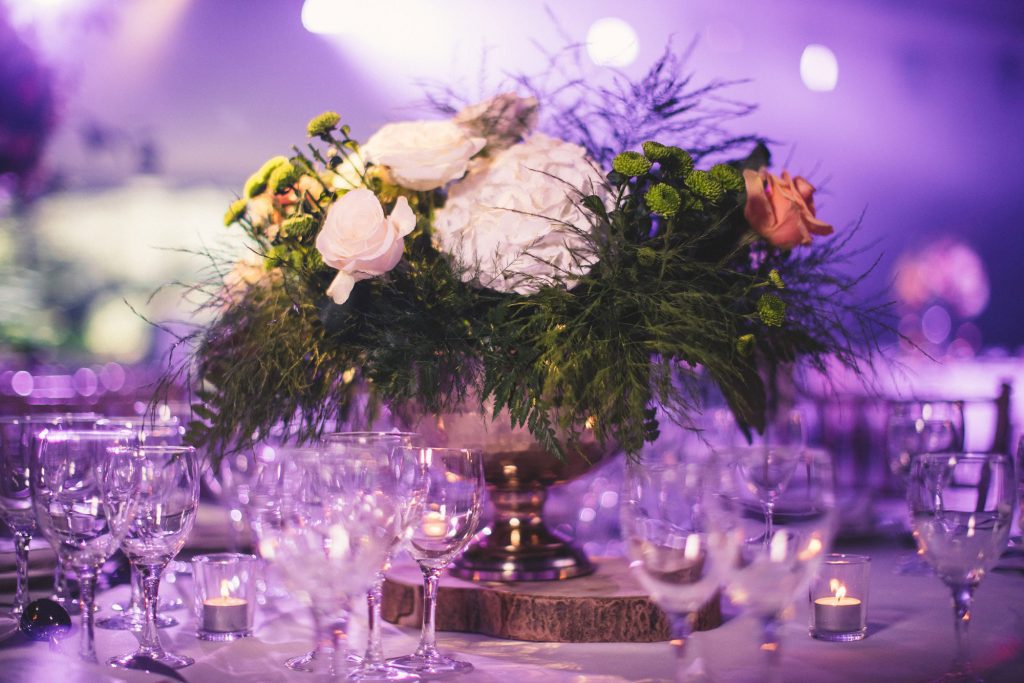 shagun-weddings-centrepiece-table-decorations-floral-goblet